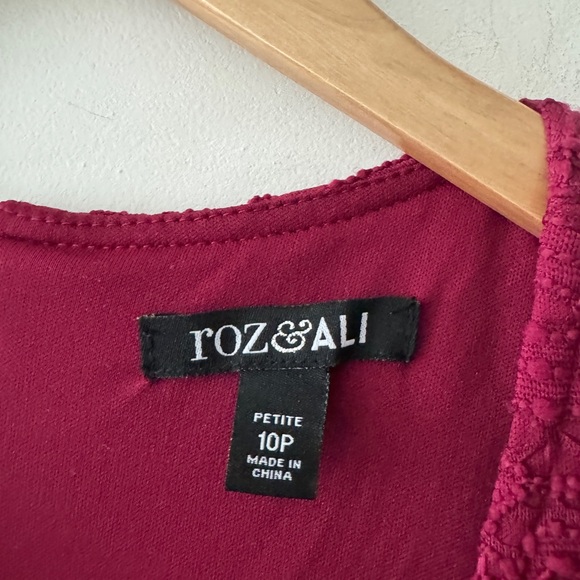 Roz & Ali Lace Lined Dress Burgundy Bell Sleeve - Picture 5 of 7
